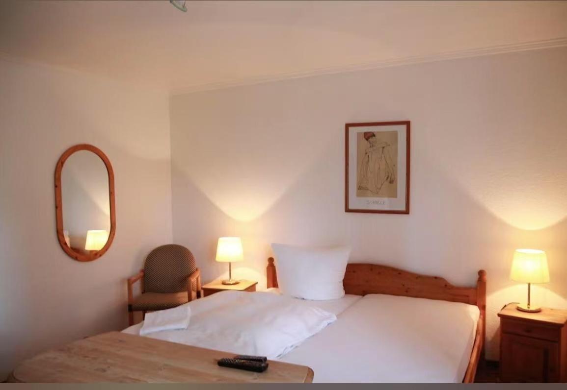 Hotel Royal Garden باد إيبورغ المظهر الخارجي الصورة
