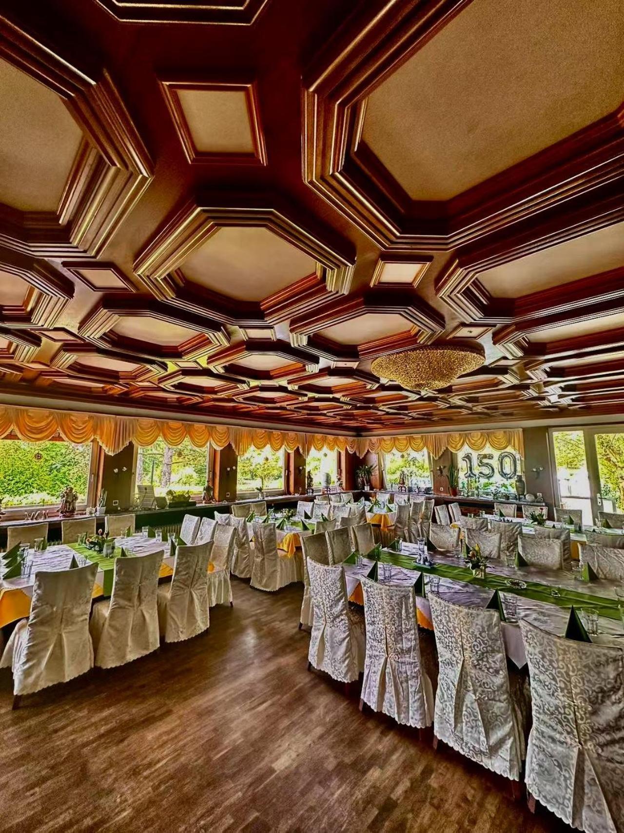 Hotel Royal Garden باد إيبورغ المظهر الخارجي الصورة
